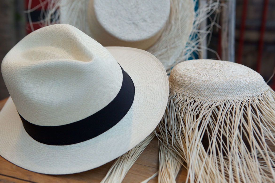 paja toquilla straw hats at various stages